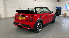 MINI Convertible 2.0 Cooper S Exclusive 2dr Auto [Comfort Pack] Petrol Convertible
